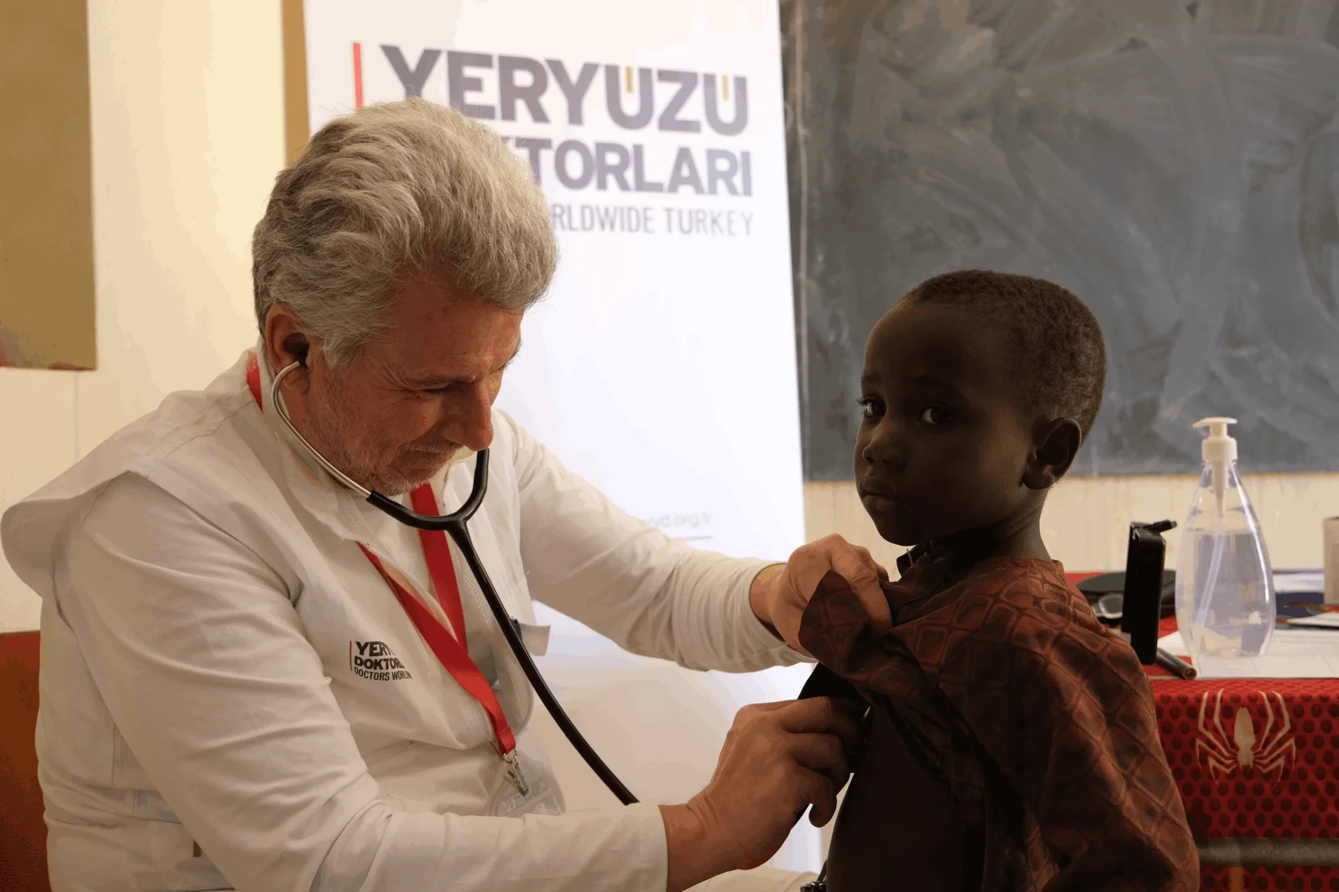 Türkiye'nin Gönüllü Doktorları ile Sağlık İçin Seferber Olduk